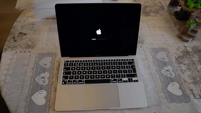 Amazon.com: Apple MacBook Air Late 2020 with Apple M1 Chip